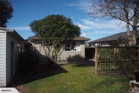 Photo of property in 120 Inwoods Close, Parklands, Christchurch, 8083
