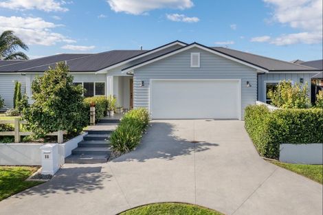 Photo of property in 18 Montia Close, Papamoa Beach, Papamoa, 3118