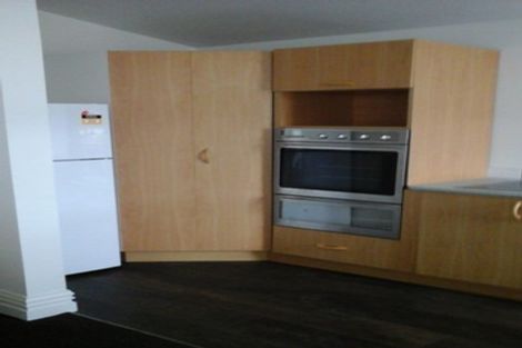 Photo of property in 1 Cambridge Terrace, Christchurch Central, Christchurch, 8013