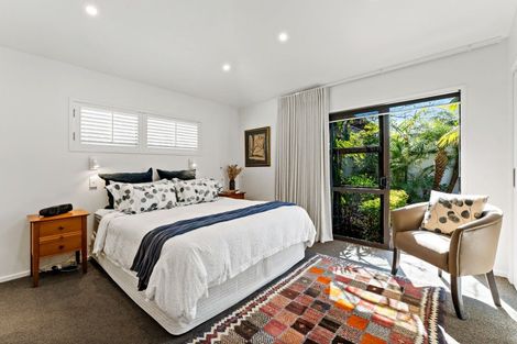 Photo of property in 2/16 Marama Street, Castor Bay, Auckland, 0620