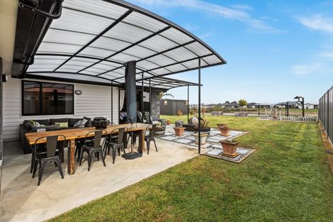 Photo of property in 11 Aparima Place, Awatoto, Napier, 4110