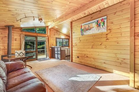 Photo of property in 8g Nevada Drive, Merrilands, New Plymouth, 4312