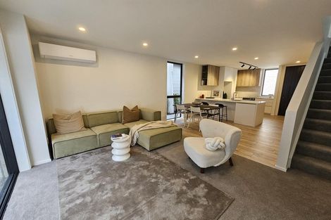 Photo of property in 16 Ara Toutouwai, Karori, Wellington, 6012