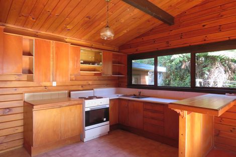Photo of property in 51 Stratford Drive, Cable Bay, 0420