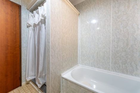 Photo of property in 6 Bond Street, Waimate, 7924
