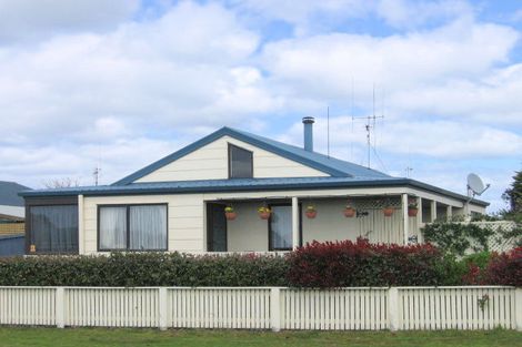 Photo of property in 50 Grenada Street, Mount Maunganui, 3116