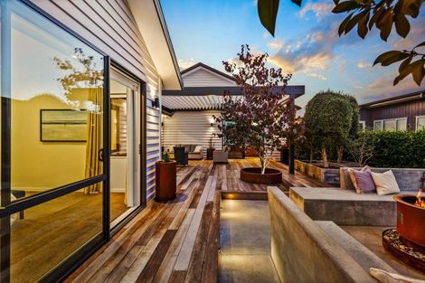 Photo of property in 45 Pohutukawa Parade, Riverhead, 0820