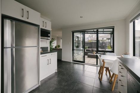 Photo of property in 145 Grey Street, Palmerston North, 4410