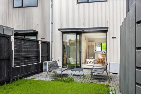 Photo of property in 11 Kerewhenua Crescent, Hobsonville, Auckland, 0616