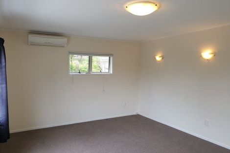 Photo of property in 40 Holt Avenue, Torbay, Auckland, 0630