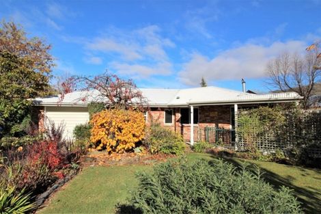 Photo of property in 35 Hazlett Street, Clyde, 9330