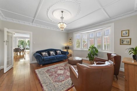 Photo of property in 16 Tisdall Street, Karori, Wellington, 6012