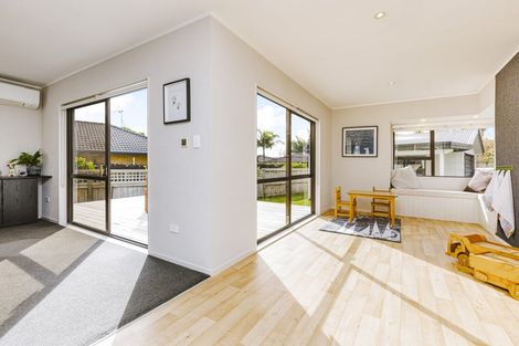 Photo of property in 19 Ridgeway Road, Pukekohe, 2120