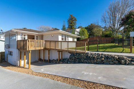 Photo of property in 3 Gladys Avenue, Glenfield, Auckland, 0629