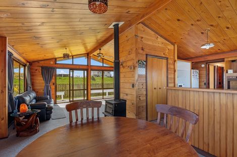 Photo of property in 10a Alpha Avenue, Coastlands, Whakatane, 3120