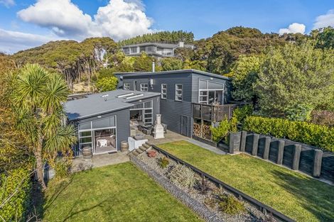 Photo of property in 17 Scoresby Grove, Whitby, Porirua, 5024
