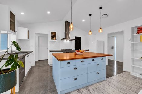 Photo of property in 2 Mercade Close, Stratford, 4332