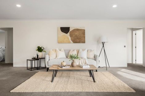 Photo of property in 88 Nielsen Gardens, Rototuna, Hamilton, 3210