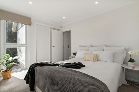 Photo of property in 68 Kinghorne Street, Strathmore Park, Wellington, 6022