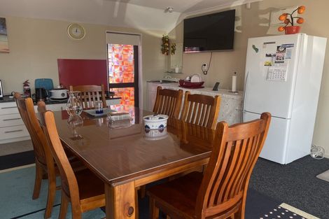 Photo of property in 12 Exotic Place, Massey, Auckland, 0614