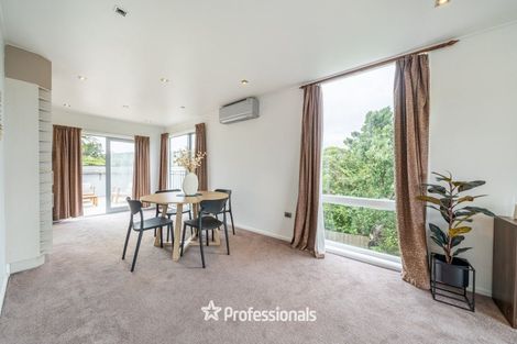 Photo of property in 3 Lone Tree Grove, Kelson, Lower Hutt, 5010