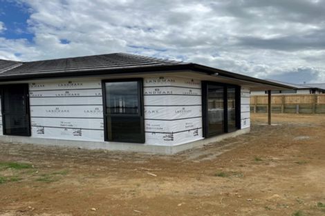 Photo of property in 6 Bianca Crescent, Stratford, 4332