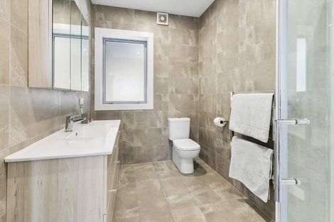 Photo of property in 216c Sutherland Road, Lyall Bay, Wellington, 6022