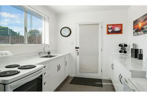 Photo of property in 1/26 Tower Street, Hornby, Christchurch, 8042