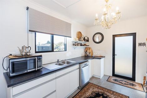 Photo of property in 20 Ngareta Street, Marton, 4710