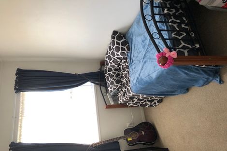 Photo of property in 1/5 Onslow Road, Papakura, 2110