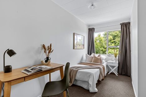 Photo of property in 1/23 Santiago Crescent, Unsworth Heights, Auckland, 0632