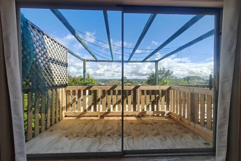 Photo of property in 37 Seon Place, Birkdale, Auckland, 0626