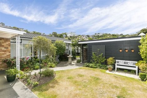 Photo of property in 20 Rama Crescent, Khandallah, Wellington, 6035