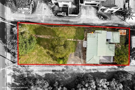 Photo of property in 692 Beach Road, Browns Bay, Auckland, 0630