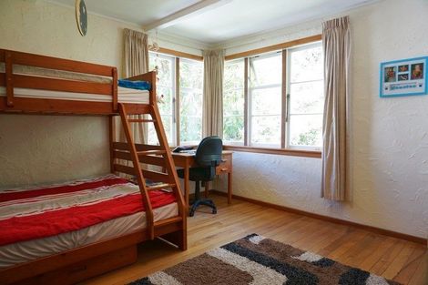 Photo of property in 35 Birdwood Road, Swanson, Auckland, 0612