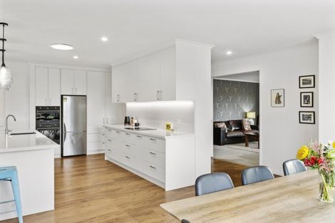 Photo of property in 9r Jason Place, Pyes Pa, Tauranga, 3112