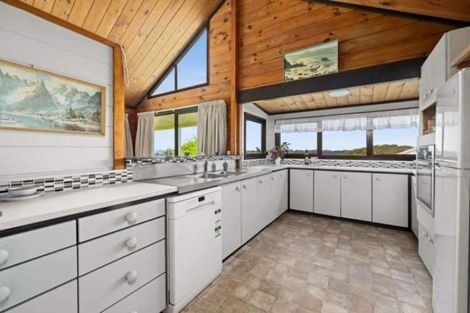 Photo of property in 2 Tui Grove, Paihia, 0200