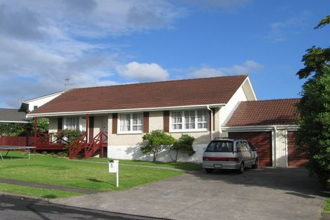 Photo of property in 2/1 Raddock Place, Farm Cove, Auckland, 2012