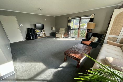 Photo of property in 8 Buller Grove, Naenae, Lower Hutt, 5011