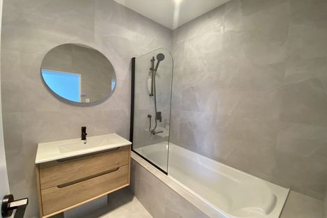 Photo of property in 43 Tirimoana Road, Te Atatu South, Auckland, 0602