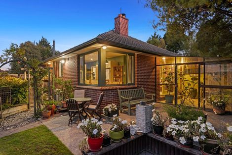 Photo of property in 20 Gainford Street, Avonhead, Christchurch, 8042