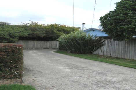Photo of property in 8 Waldie Grove, Avalon, Lower Hutt, 5011