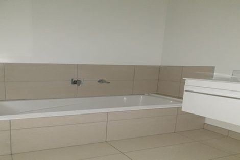 Photo of property in 19u7 Collins Avenue, Tawa, Wellington, 5028