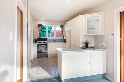 Photo of property in 120 Grimseys Road, Redwood, Christchurch, 8051