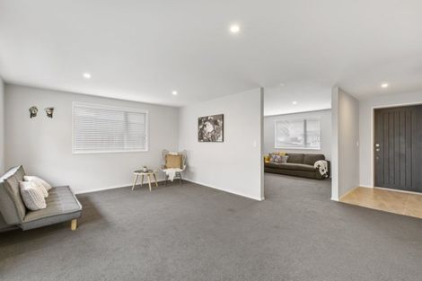 Photo of property in 1040b Papamoa Beach Road, Papamoa Beach, Papamoa, 3118