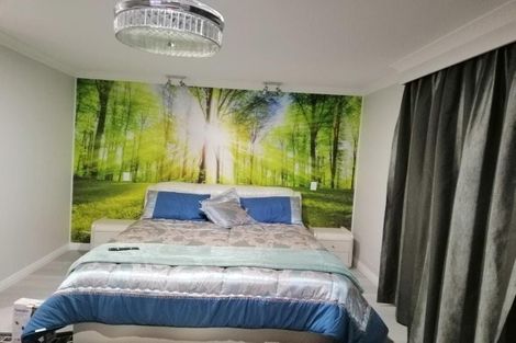 Photo of property in 76 Ferndown Avenue, Papatoetoe, Auckland, 2025