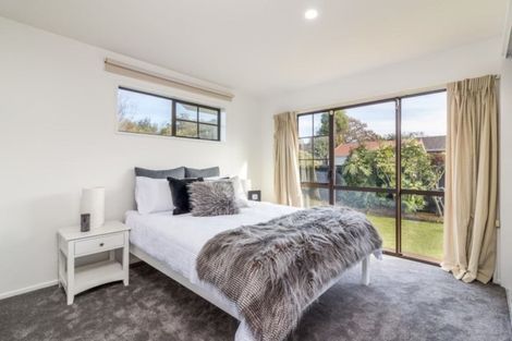 Photo of property in 209 Maidstone Road, Avonhead, Christchurch, 8042