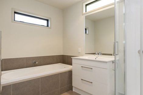 Photo of property in 868 Acacia Bay Road, Acacia Bay, Taupo, 3330