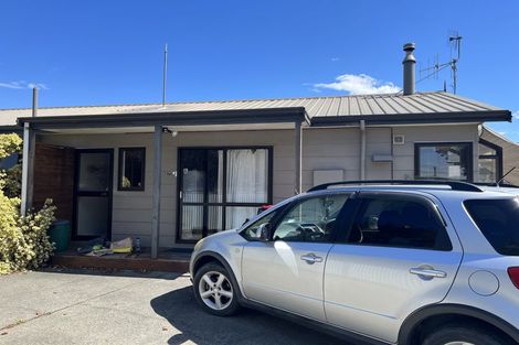 Photo of property in 27 Jeffares Place, Taradale, Napier, 4112