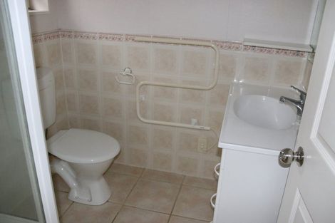 Photo of property in 7 Mullagh Place, East Tamaki Heights, Auckland, 2016